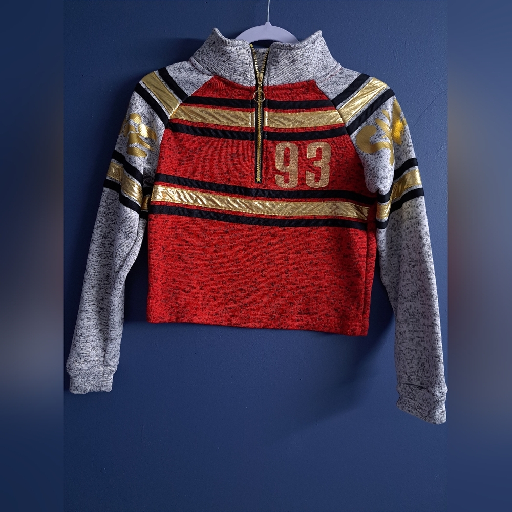 Love Red Gray Crop Graphic Sweater ( Free With Bundle)